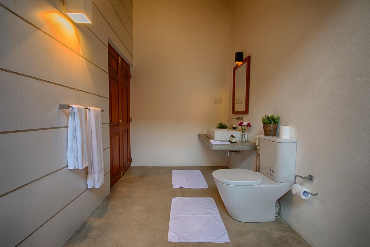 Om Shambhala Bed and Breakfast Colombo Exteriör bild