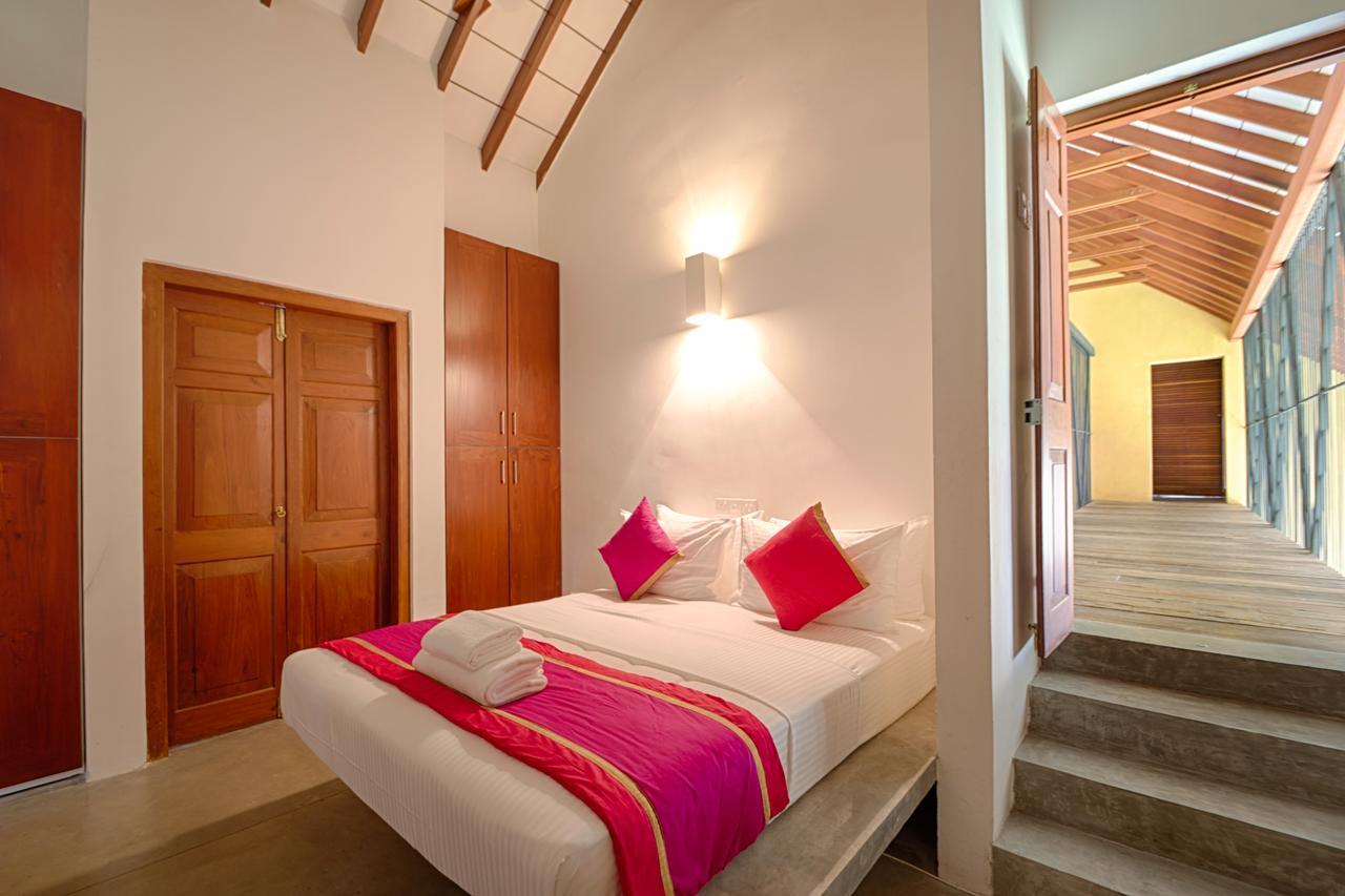 Om Shambhala Bed and Breakfast Colombo Exteriör bild