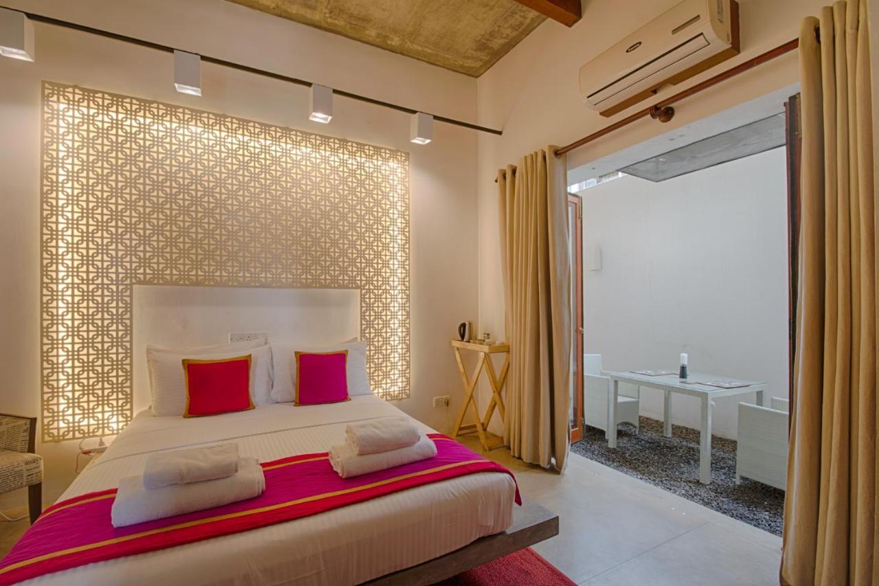 Om Shambhala Bed and Breakfast Colombo Exteriör bild