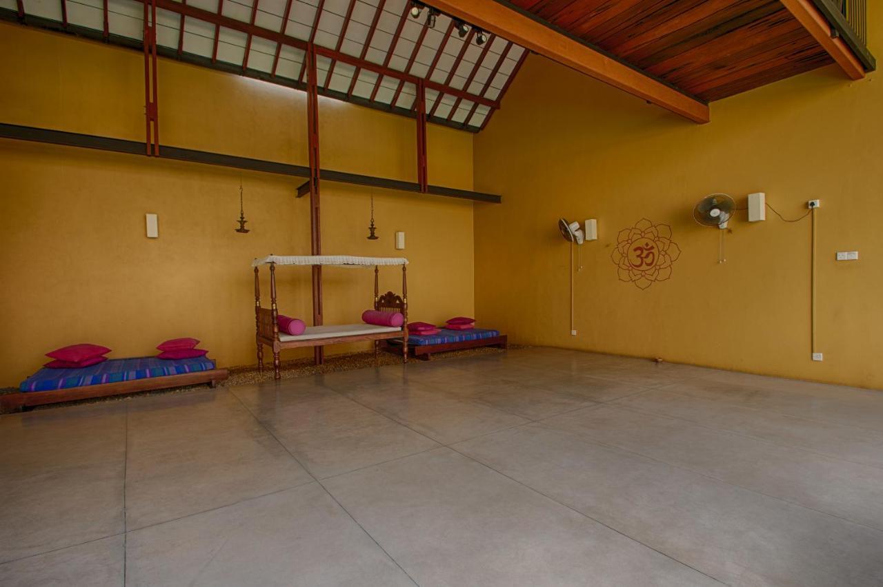 Om Shambhala Bed and Breakfast Colombo Exteriör bild